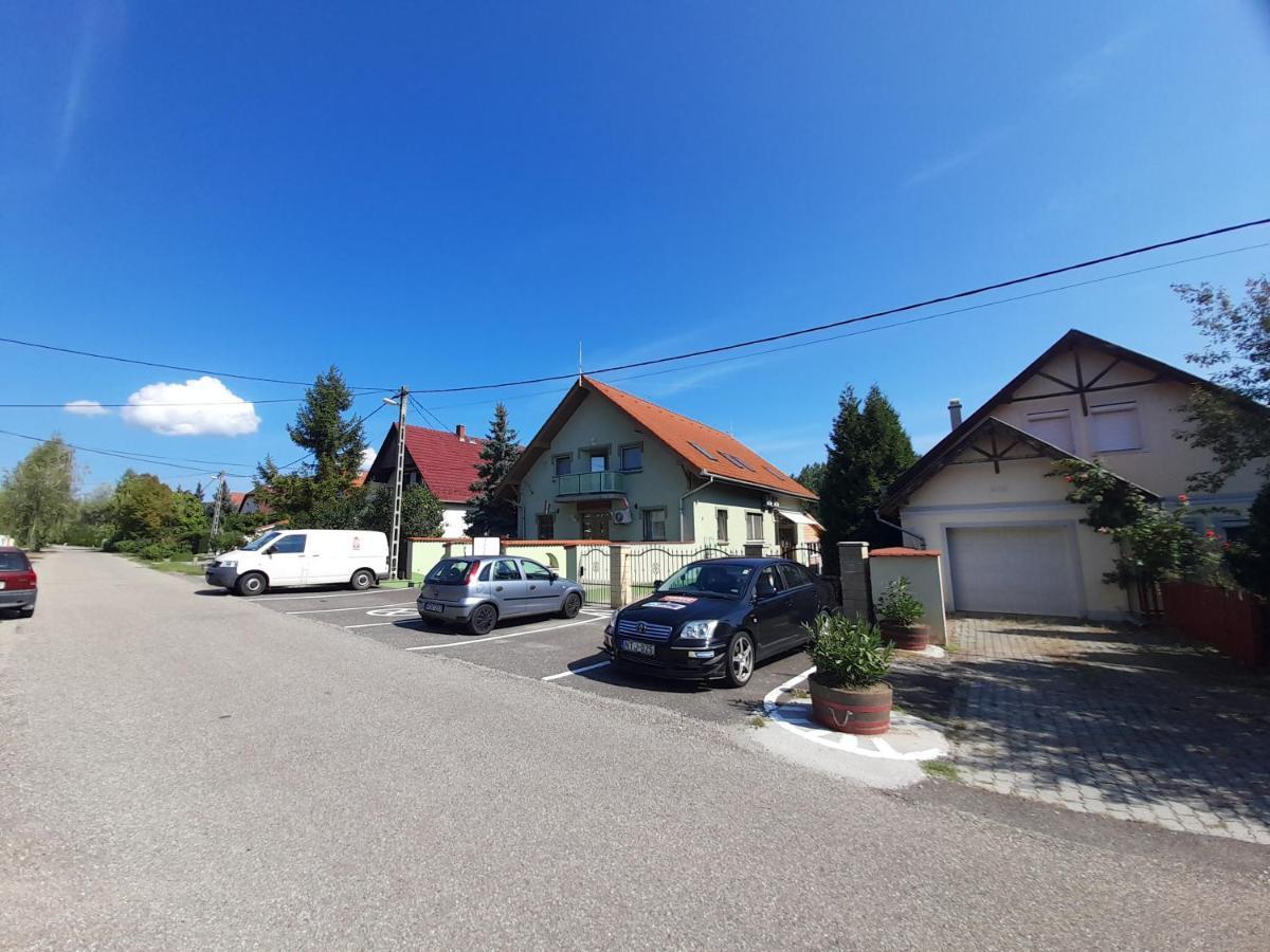 Hőforrás Wellness Panzió Hotel Egerszalók Exterior foto